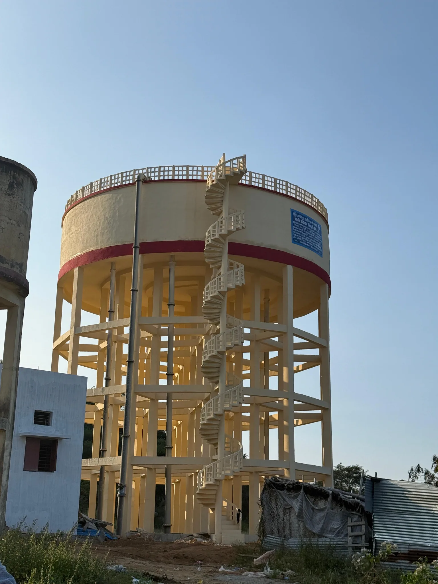 Kanakkanpatti Overhead Water Tank (OHT)